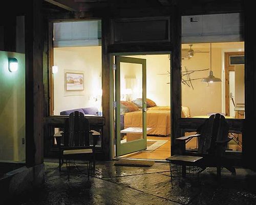 Desert Pearl Inn สปริงเดล ภายนอก รูปภาพ